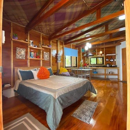 Chue&Larry'S Beachside Homestay Libagon Dış mekan fotoğraf